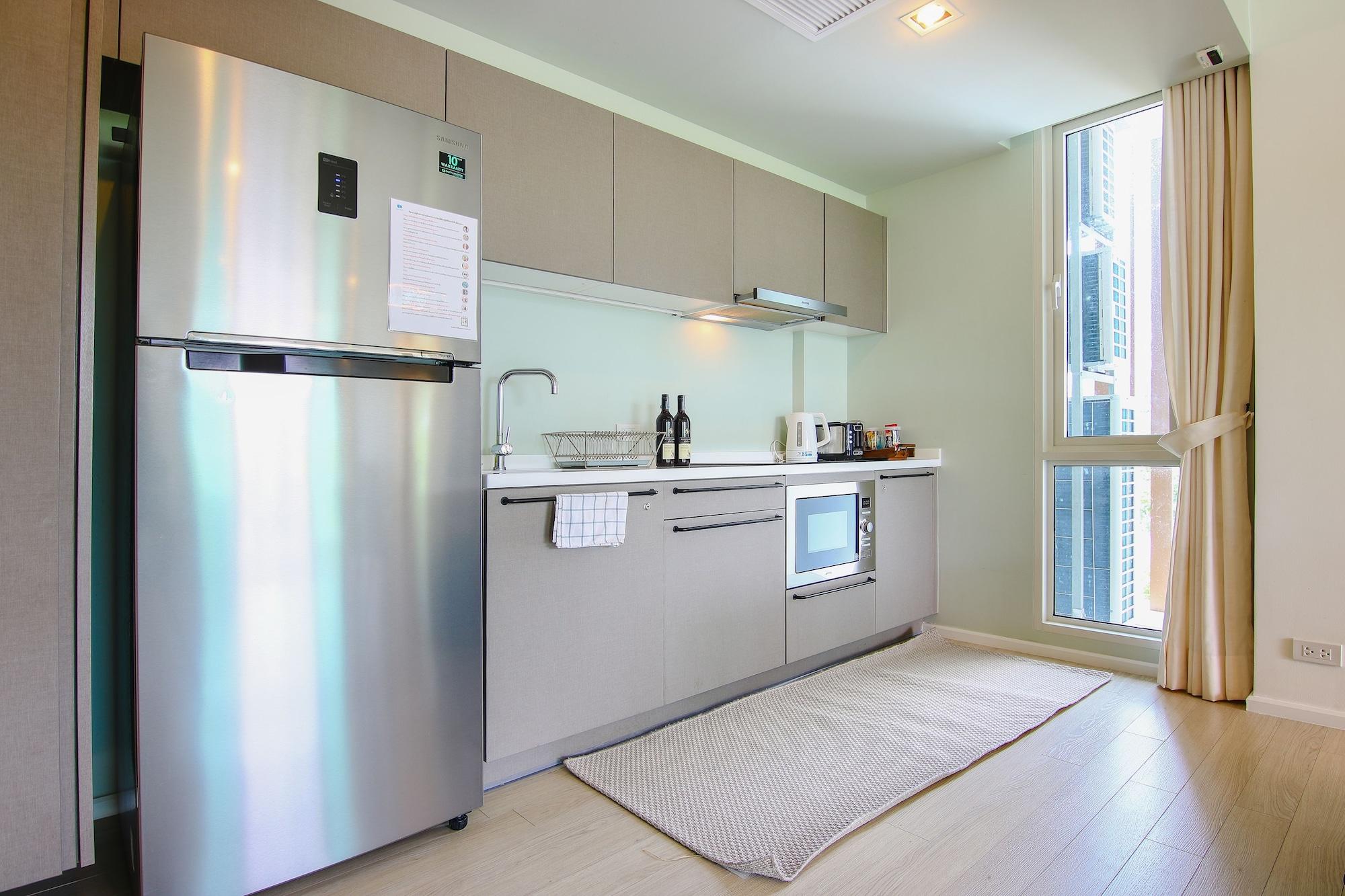 Huahin Luxury Beachfront Condo By Ml Exterior photo