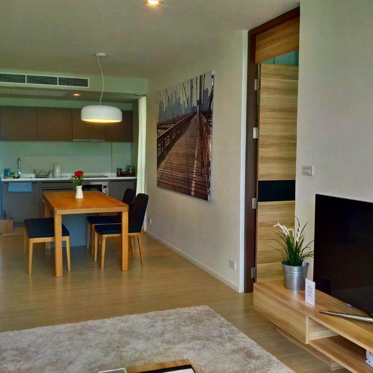 Huahin Luxury Beachfront Condo By Ml Room photo