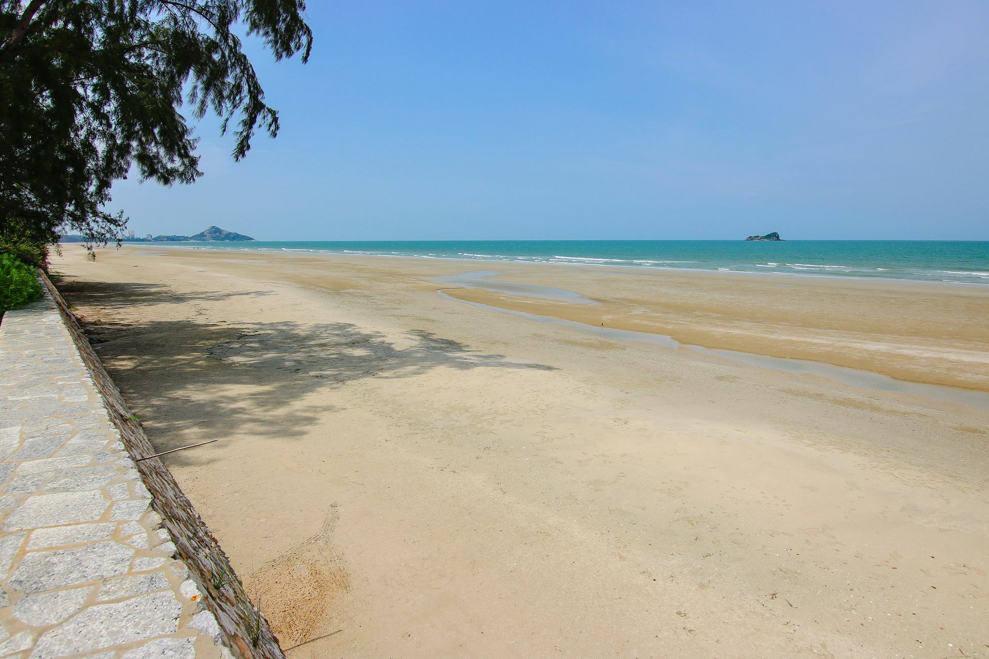 Huahin Luxury Beachfront Condo By Ml Exterior photo