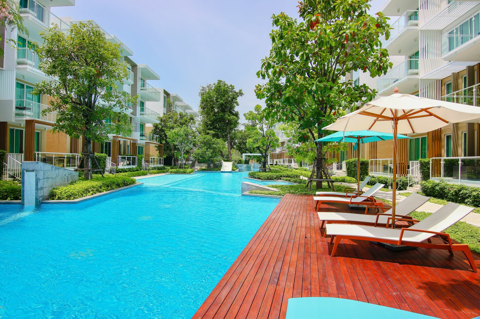 Huahin Luxury Beachfront Condo By Ml Exterior photo